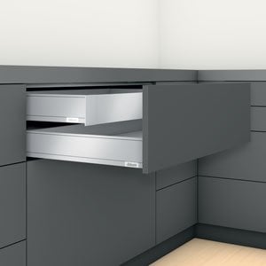 M Height Interior Roll-Out Drawer (LEGRABOX) M Height Interior Roll-Out Drawer (LEGRABOX)