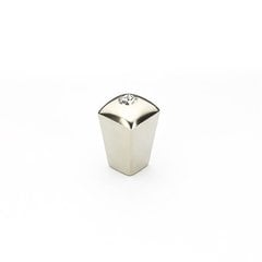Skyevale 1/2 Inch Diameter Satin Nickel w/ Crystal Cabinet Knob Skyevale 1/2 Inch Diameter Satin Nickel w/ Crystal Cabinet Knob