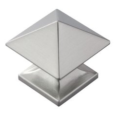 Studio 1-1/4 Inch Diameter Satin Nickel Cabinet Knob Studio 1-1/4 Inch Diameter Satin Nickel Cabinet Knob