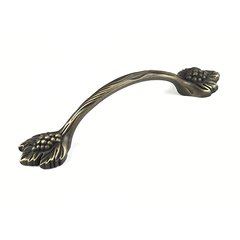Vineyard 3-3/4 Inch Center to Center Antique Light Brass Cabinet Pull Vineyard 3-3/4 Inch Center to Center Antique Light Brass Cabinet Pull