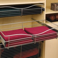 Pullout Wire Basket 30" W X 16" D X 7" H Pullout Wire Basket 30" W X 16" D X 7" H