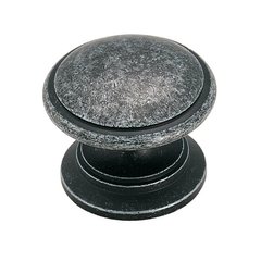 Hint of Heritage Knob 1-1/4 inch Diameter Polished Chrome Hint of Heritage Knob 1-1/4 inch Diameter Polished Chrome
