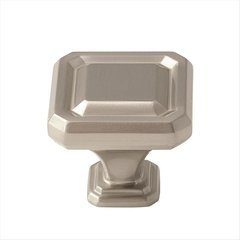 Wells 1-1/2 Inch Diameter Satin Nickel Cabinet Knob Wells 1-1/2 Inch Diameter Satin Nickel Cabinet Knob