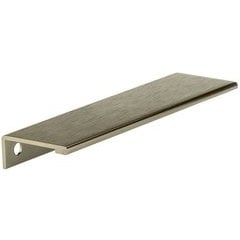 Contemporary 5-1/32 Inch Center to Center Bar Pulls with Champagne Bronze Finish Contemporary 5-1/32 Inch Center to Center Bar Pulls with Champagne Bronze Finish