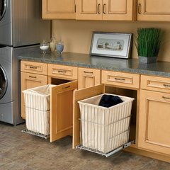 HRV Series 15 inch Wire Hamper - Chrome HRV Series 15 inch Wire Hamper - Chrome