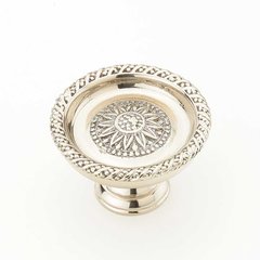 Sunflower 1-1/2 Inch Diameter White Brass Cabinet Knob Sunflower 1-1/2 Inch Diameter White Brass Cabinet Knob
