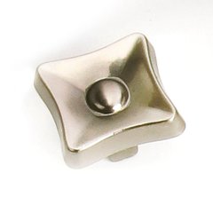 Flair 1-1/4 Inch Diameter Satin Nickel Cabinet Knob Flair 1-1/4 Inch Diameter Satin Nickel Cabinet Knob